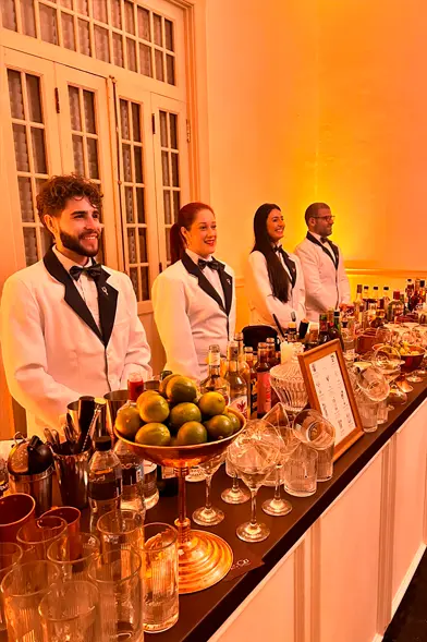 New Cia: bartenders